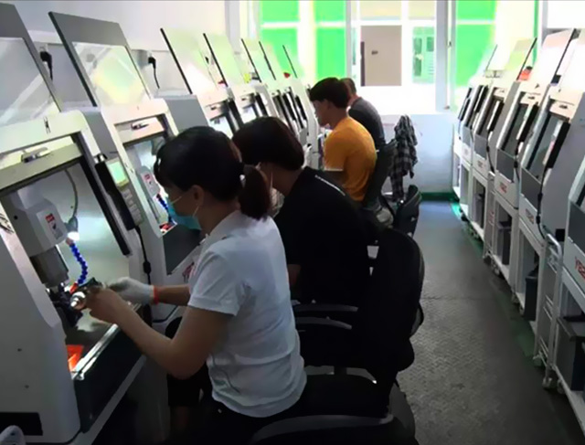 玉石雕刻机选择是可以很多，选什么玉石雕刻机